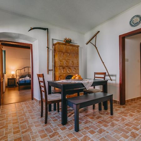 Feher Barany Apartment Szigliget Kültér fotó