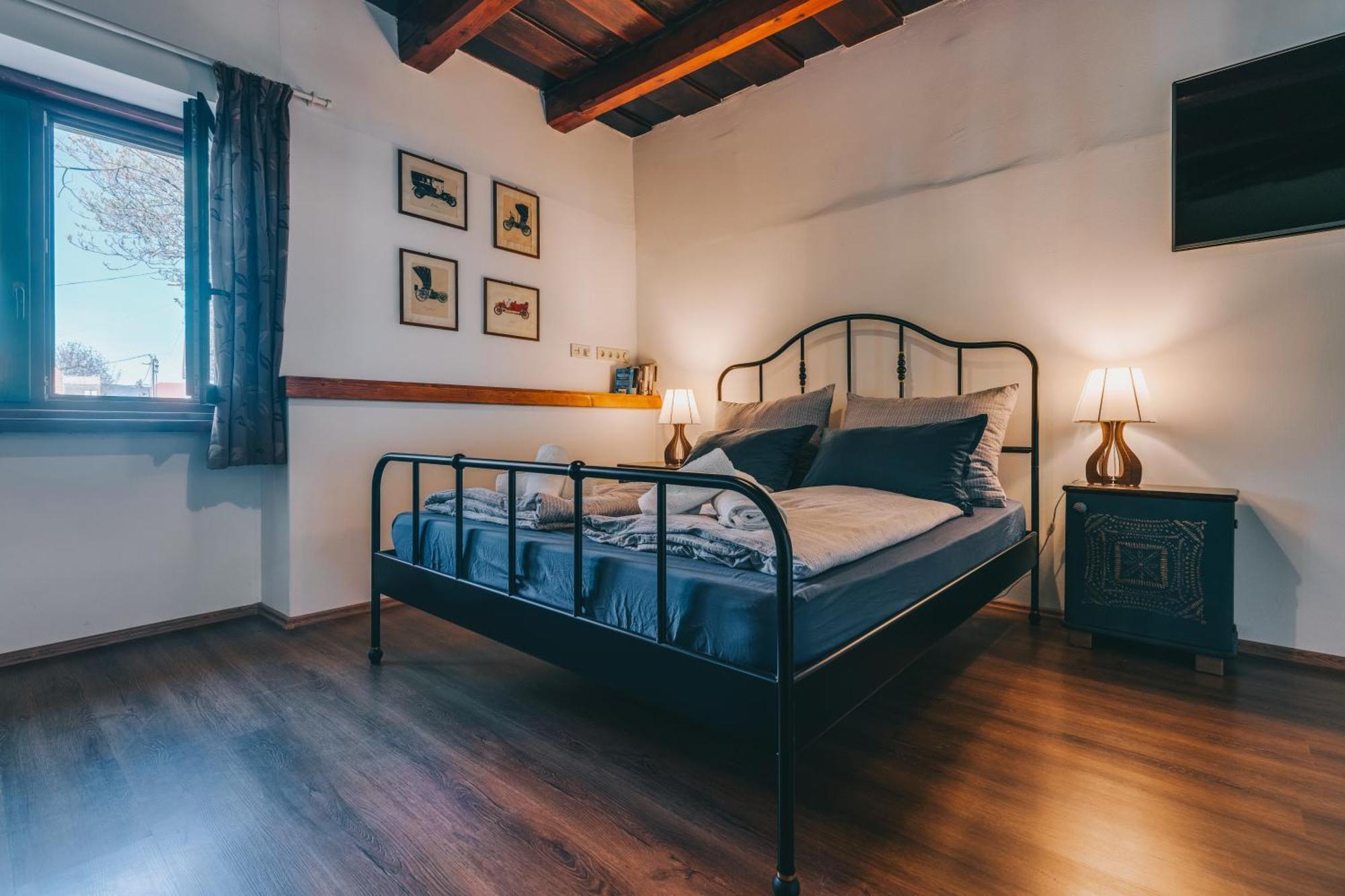 Feher Barany Apartment Szigliget Kültér fotó