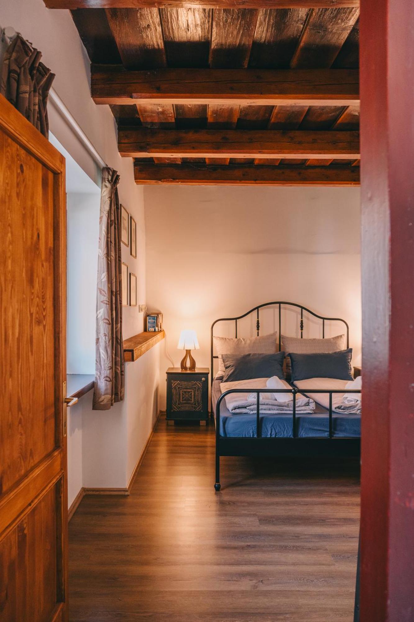 Feher Barany Apartment Szigliget Kültér fotó
